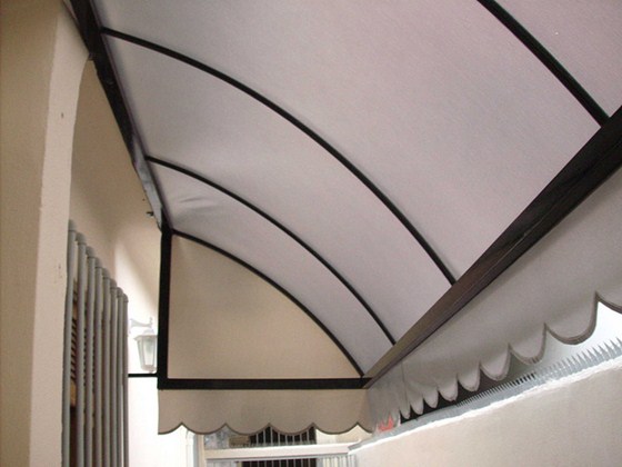 Detalhe de toldo residencial. Foto Flickr @gtrtoldos Detalhe de toldo residencial