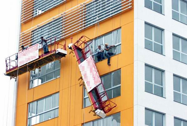 Os andaimes, independente do tipo, devem ser instalados de forma correta para evitar acidentes